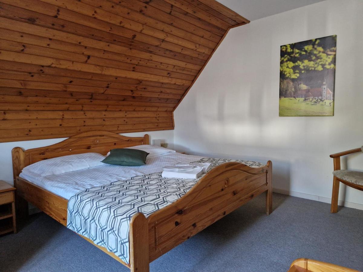 Guesthouse Jelenov Greben Podcetrtek Ngoại thất bức ảnh