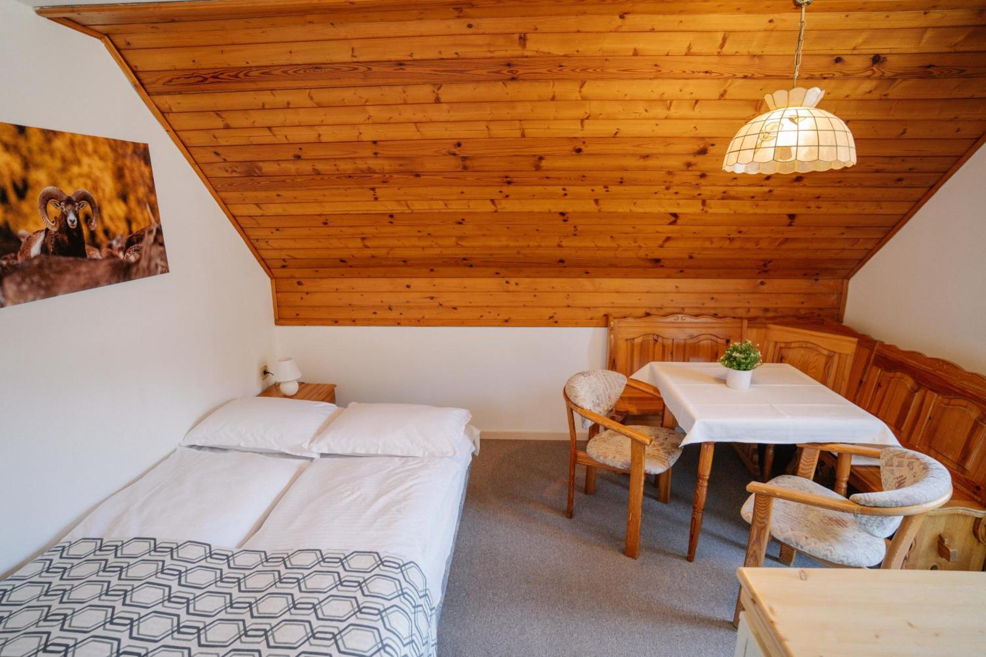 Guesthouse Jelenov Greben Podcetrtek Ngoại thất bức ảnh